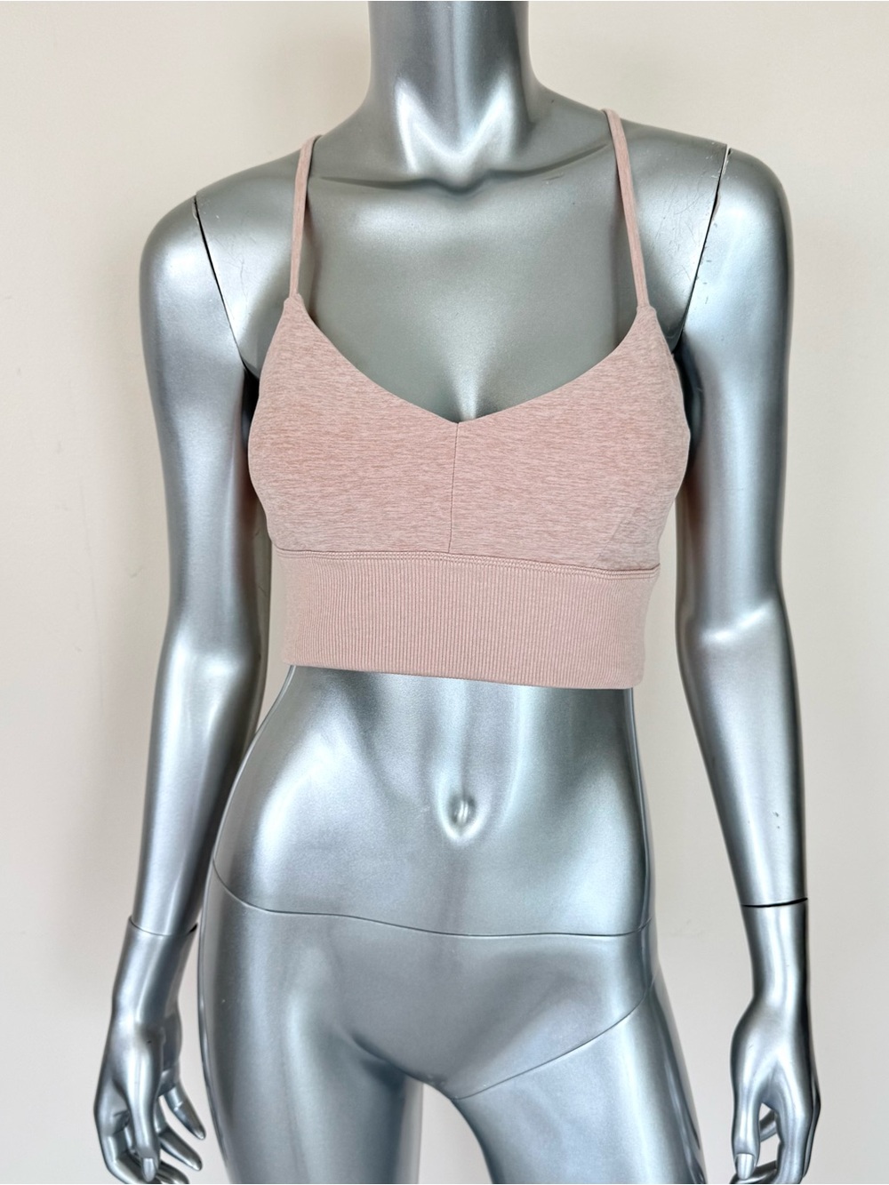 ALO Yoga women sport bra size M
